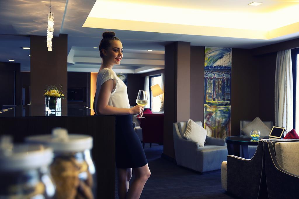 Novotel Clarke Quay Szingapúr Kültér fotó
